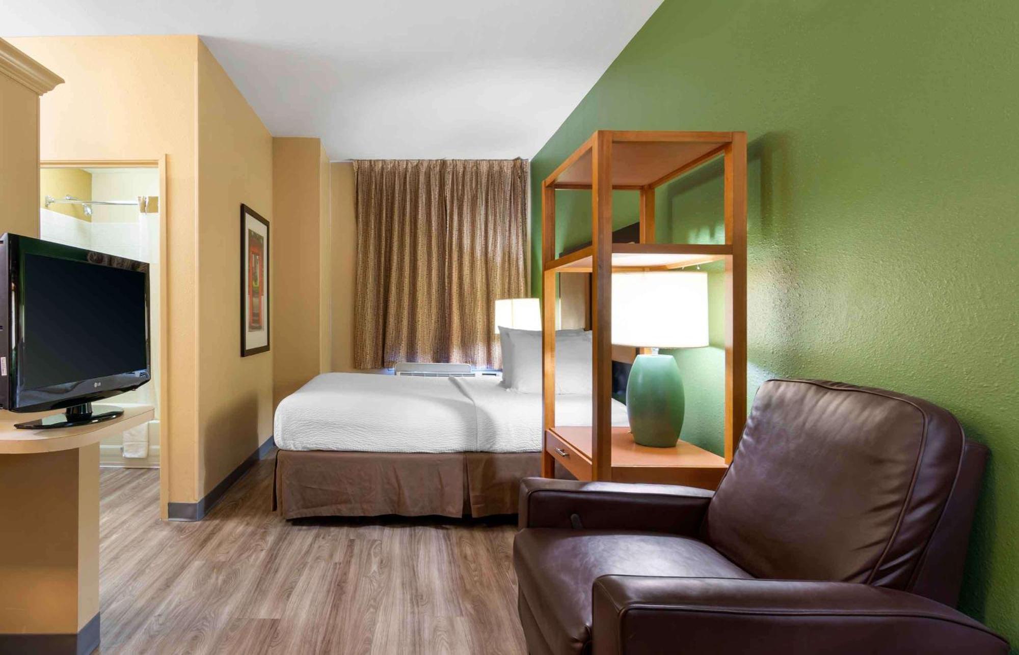 Extended Stay America Suites - Kansas City - Overland Park - Metcalf Ave Buitenkant foto